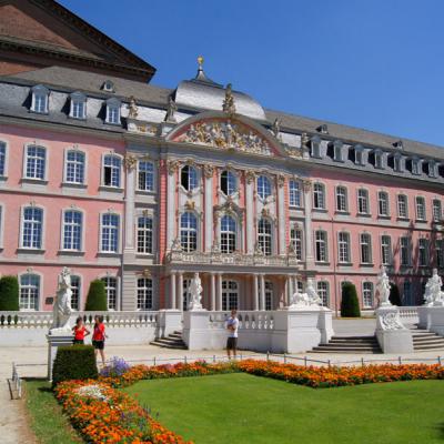 Kurfürstliches Palais